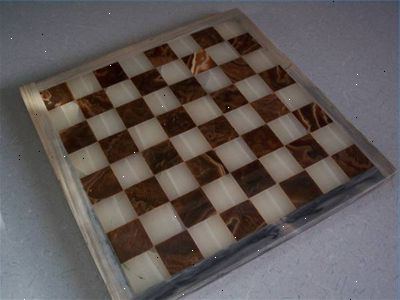 Hvordan laver skakbrikker